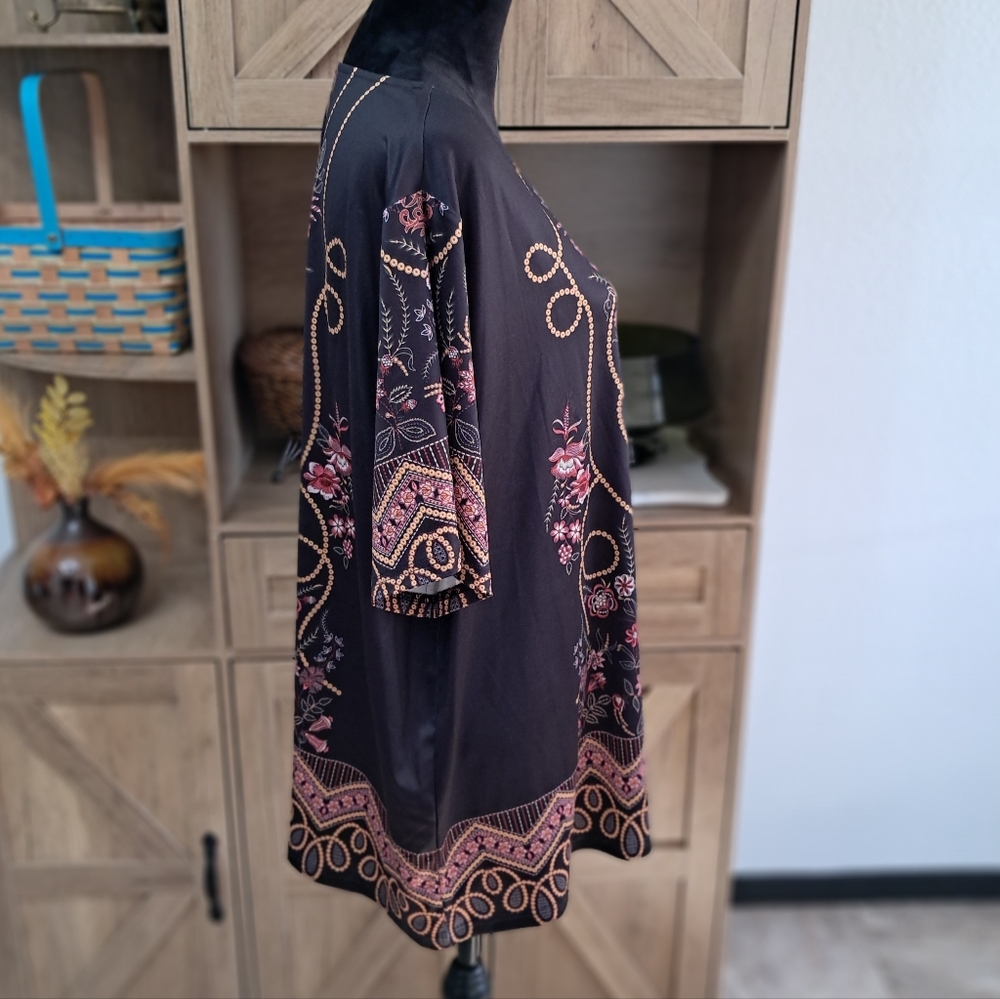 Tunic Blouse Black Colorful Pattern Short Sleeve Scoop Neck Artsy Day To Night - Picture 3 of 9
